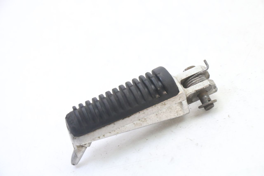photo de CALE PIED AVANT GAUCHE YAMAHA TDR DELTABOX 125 (1993 - 2003)