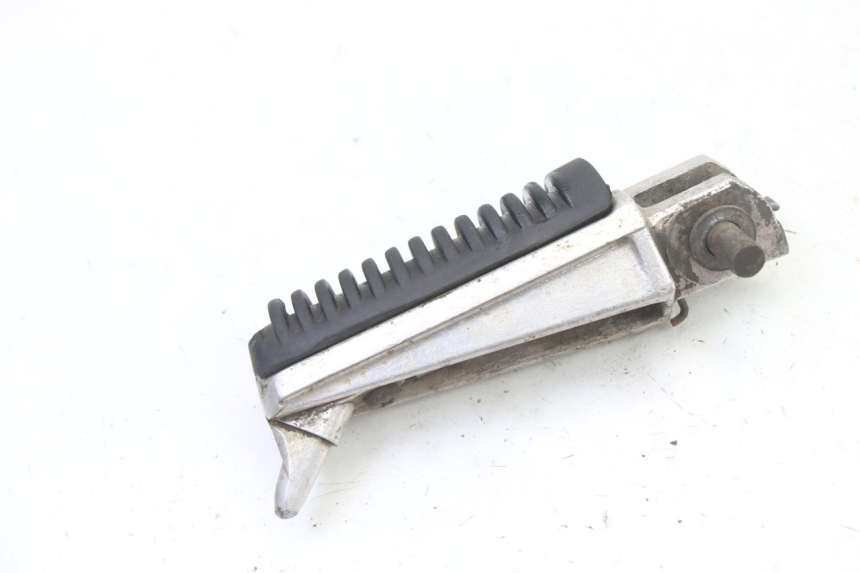 photo de CALE PIED AVANT GAUCHE YAMAHA TDR DELTABOX 125 (1993 - 2003)