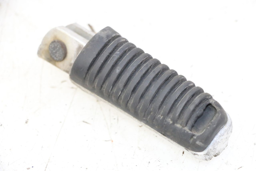 photo de CALE PIED AVANT GAUCHE YAMAHA XJN DIVERSION 600 (2000 - 2003)