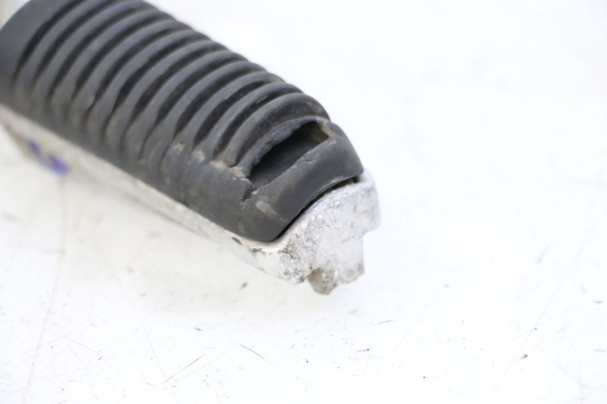 photo de CALE PIED AVANT GAUCHE YAMAHA XJN DIVERSION 600 (2000 - 2003)