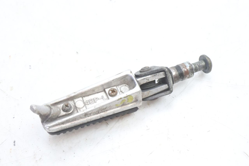 photo de CALE PIED AVANT GAUCHE YAMAHA XJR 1300 (1998 - 2002) - Gros plan technique