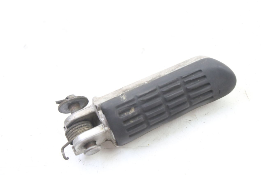 photo de CALE PIED AVANT GAUCHE HONDA XLV VARADERO 125 (2000 - 2006)