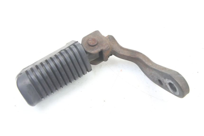 photo de CALE PIED AVANT GAUCHE YAMAHA SR 125 (1982 - 2003)