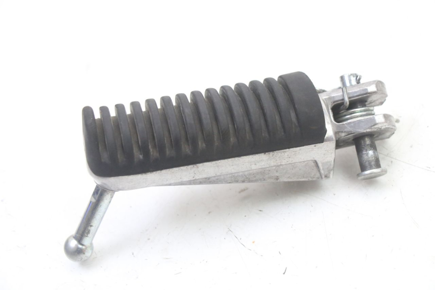 photo de CALE PIED AVANT GAUCHE YAMAHA TRACER 7 700 (2020 - 2024) - Vue principale