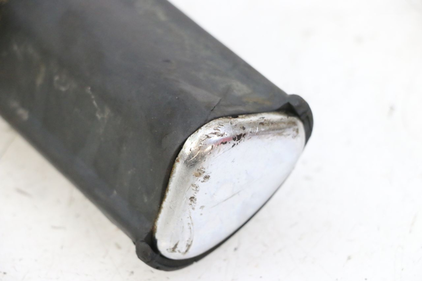 photo de CALE PIED AVANT GAUCHE YAMAHA XV VIRAGO 535 (1988 - 2004)