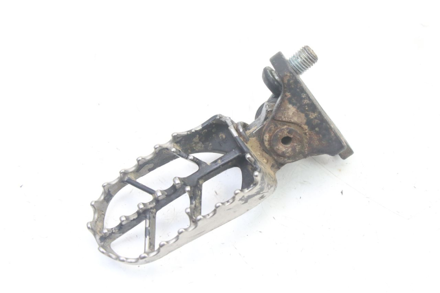 photo de CALE PIED AVANT GAUCHE YAMAHA YZ-F YZF 250 (2007 - 2013)