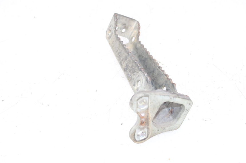 photo de CALE PIED AVANT GAUCHE YAMAHA YFM R RAPTOR 250 (2008 - 2014) - Gros plan technique