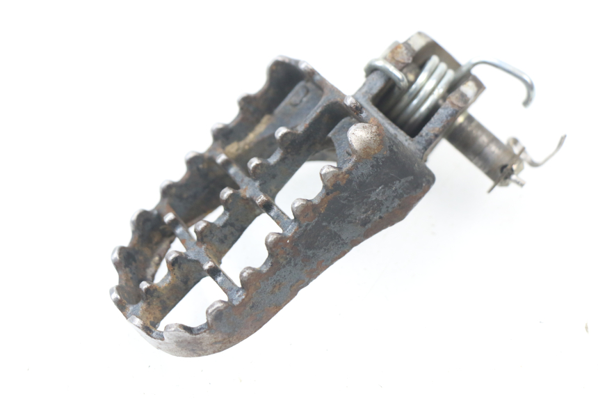 photo de CALE PIED AVANT GAUCHE YAMAHA YZ 125 (1998 - 2005)