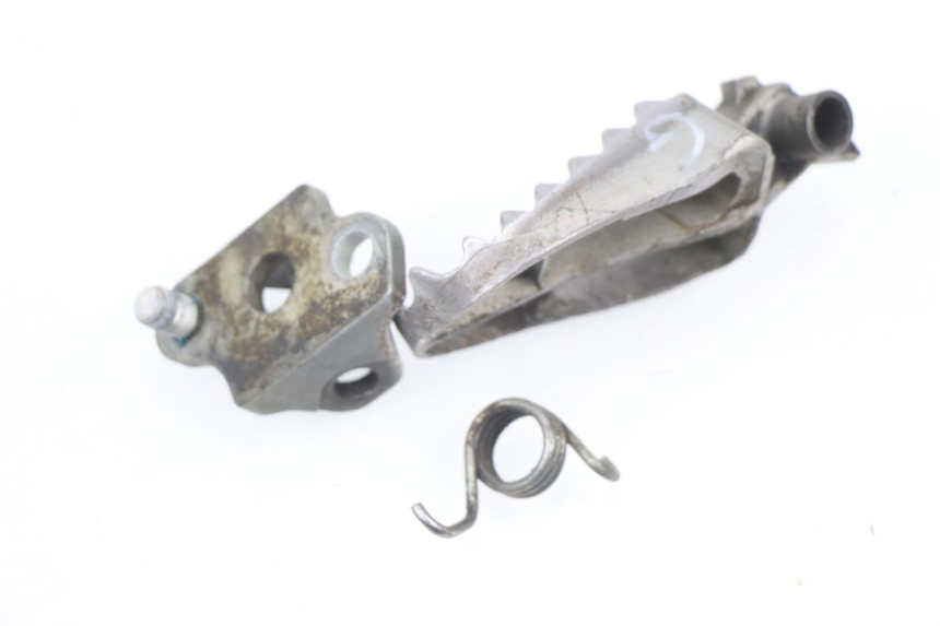 photo de CALE PIED AVANT GAUCHE YAMAHA YZF YZ-F 450 (2006 - 2009) - Zoom état d’usage