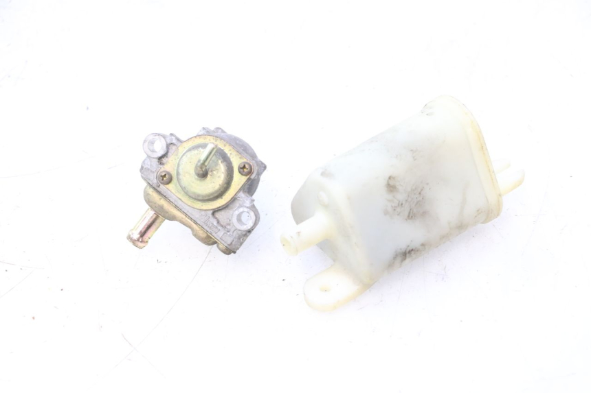 photo de CANISTER YAMAHA YP MAJESTY 125 (2002 - 2006) - Autre angle de vue