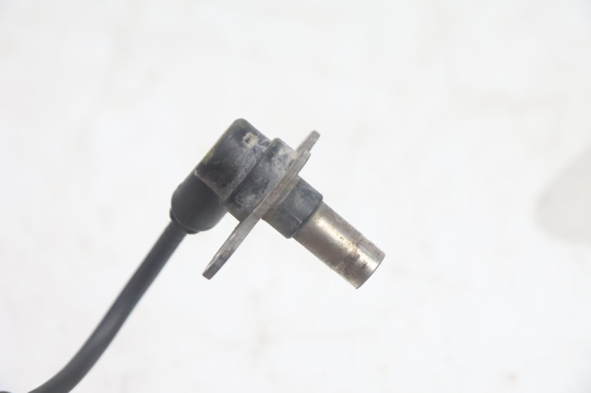 photo de CAPTEUR ABS ARRIERE SUZUKI BURGMAN EXECUTIVE ABS 650 (2006 - 2012) - Points de fixation