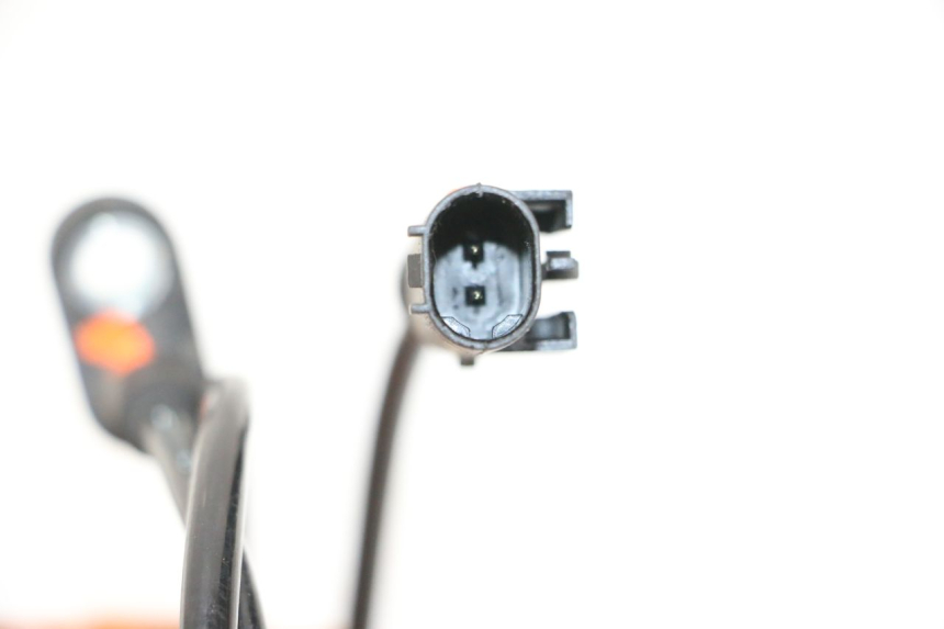 photo de CAPTEUR ABS ARRIERE SEGWAY NINEBOT E125S 1 (2022 - 2026) - Gros plan technique