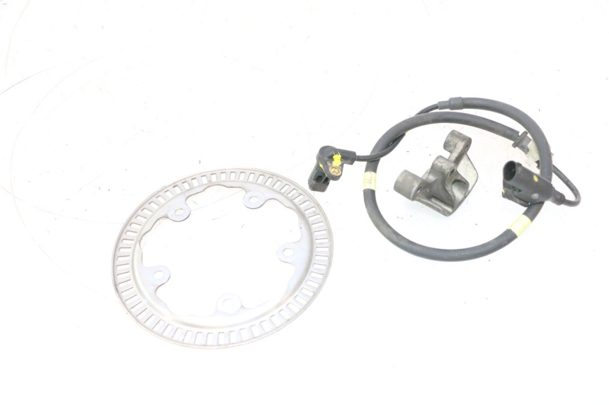photo de CAPTEUR ABS ARRIERE PIAGGIO MP3 500 (2016 - 2018) - Points de fixation