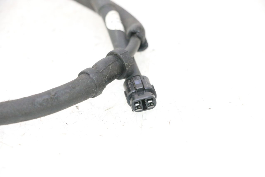 photo de CAPTEUR ABS ARRIERE YAMAHA X-MAX XMAX 125 (2010 - 2013) - Gros plan technique