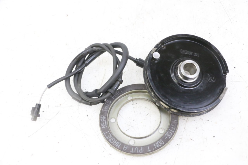 photo de CAPTEUR ABS ARRIERE YAMAHA XJ6 ABS 600 (2008 - 2016)
