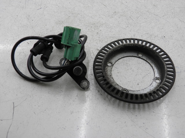 photo de CAPTEUR ABS AVANT HONDA FES S-WING SWING ABS 125 (2007 - 2015)