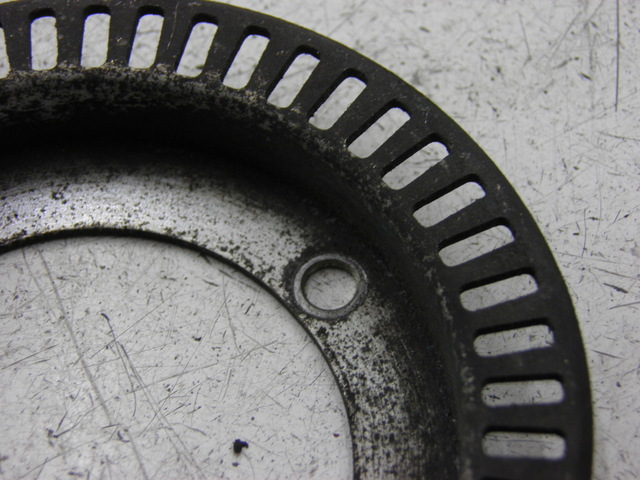 photo de CAPTEUR ABS AVANT HONDA FES S-WING SWING ABS 125 (2007 - 2015)