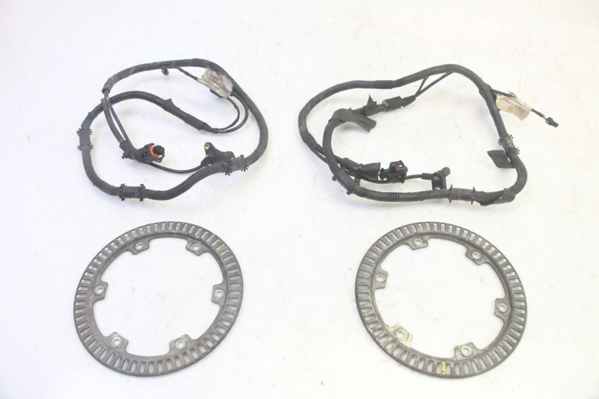 photo de CAPTEUR ABS AVANT PIAGGIO MP3 HPE 350 (2018 - 2020) - Vue principale