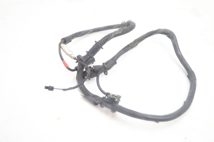 photo de CAPTEUR ABS AVANT PIAGGIO MP3 HPE 530 (2022 - 2026) - État de surface