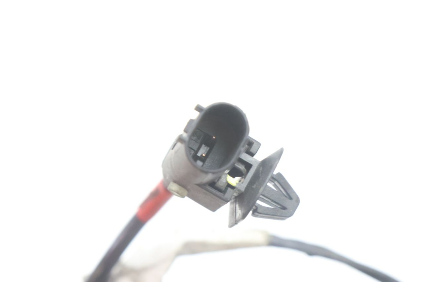 photo de CAPTEUR ABS AVANT PIAGGIO MP3 500 (2016 - 2018) - Photo complémentaire