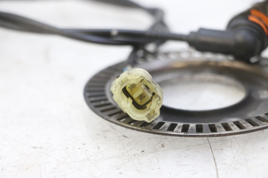 photo de CAPTEUR ABS AVANT PEUGEOT SATELIS 125 (2013 - 2018)