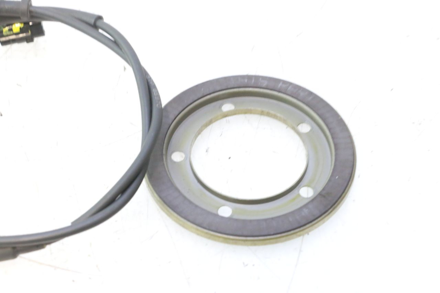 photo de CAPTEUR ABS AVANT YAMAHA X-MAX XMAX 125 (2010 - 2013) - Zoom état d’usage