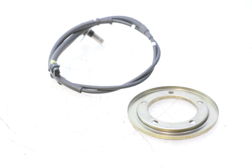 photo de CAPTEUR ABS AVANT YAMAHA X-MAX XMAX 125 (2010 - 2013) - Autre angle de vue