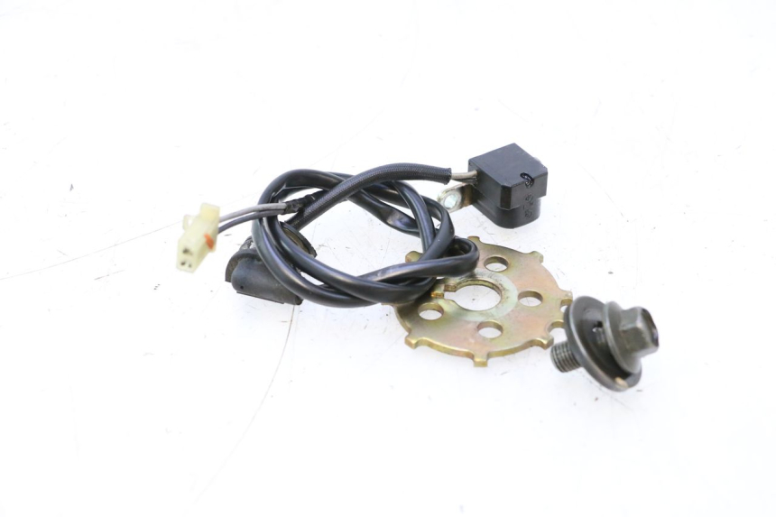 photo de CAPTEUR ALLUMAGE YAMAHA FJR 1300 (2001 - 2005) - Détail de la pièce