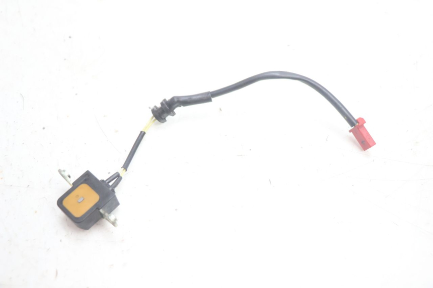 photo de CAPTEUR ALLUMAGE HONDA FJS SILVER WING SILVERWING 400 (2005 - 2008) - Autre angle de vue