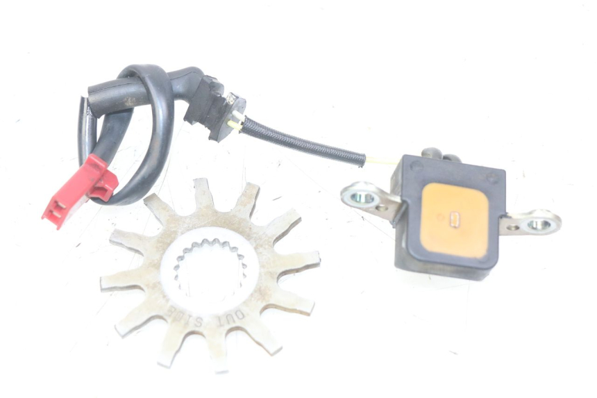 photo de CAPTEUR ALLUMAGE HONDA FJS SILVERWING SILVER WING 400 (2009 - 2016)