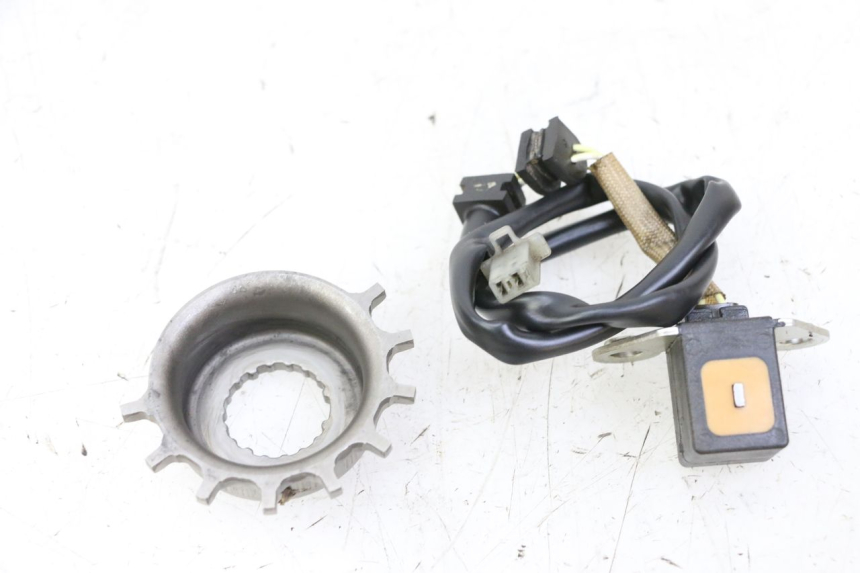 photo de CAPTEUR ALLUMAGE HONDA NTV DEAUVILLE 650 (2001 - 2006)