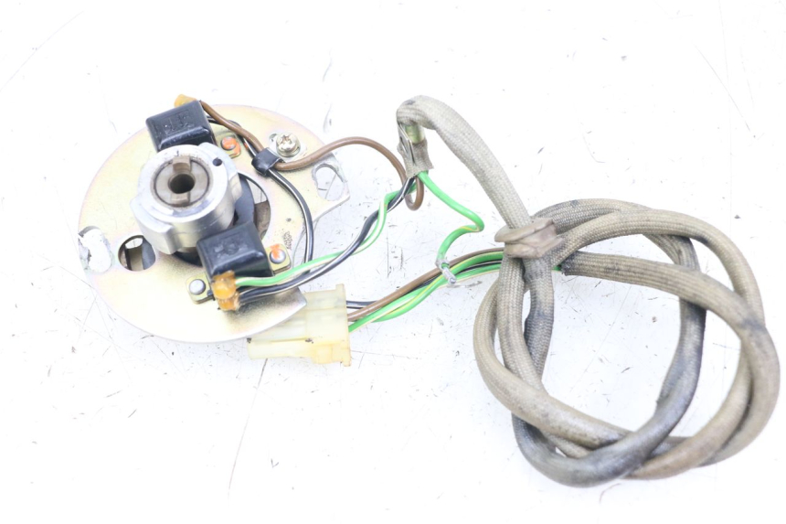 photo de CAPTEUR ALLUMAGE SUZUKI GSX E 250 (1982 - 1983)