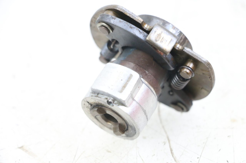 photo de CAPTEUR ALLUMAGE SUZUKI GSX E 250 (1982 - 1983)