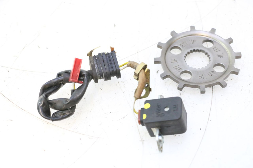photo de CAPTEUR ALLUMAGE HONDA VFR FI RC46 800 (1998 - 2001) - Vue principale