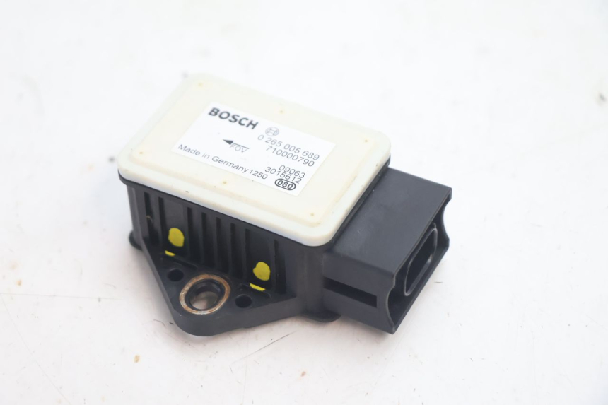 photo de CAPTEUR D'ANGLE CAN-AM SPYDER RS 1000 (2008 - 2012) - Zoom état d’usage