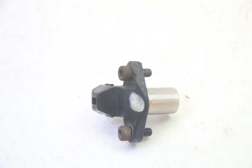 photo de CAPTEUR ARBRE A CAMES SUZUKI BURGMAN EXECUTIVE ABS 650 (2006 - 2012) - Points de fixation
