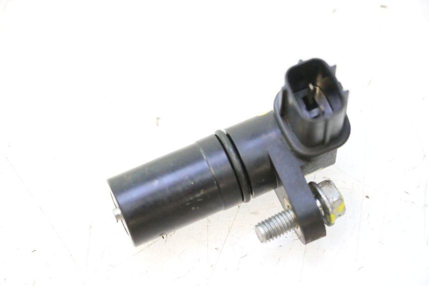 photo de CAPTEUR ARBRE A CAMES HONDA FJS SILVER WING SILVERWING 400 (2005 - 2008) - Autre angle de vue