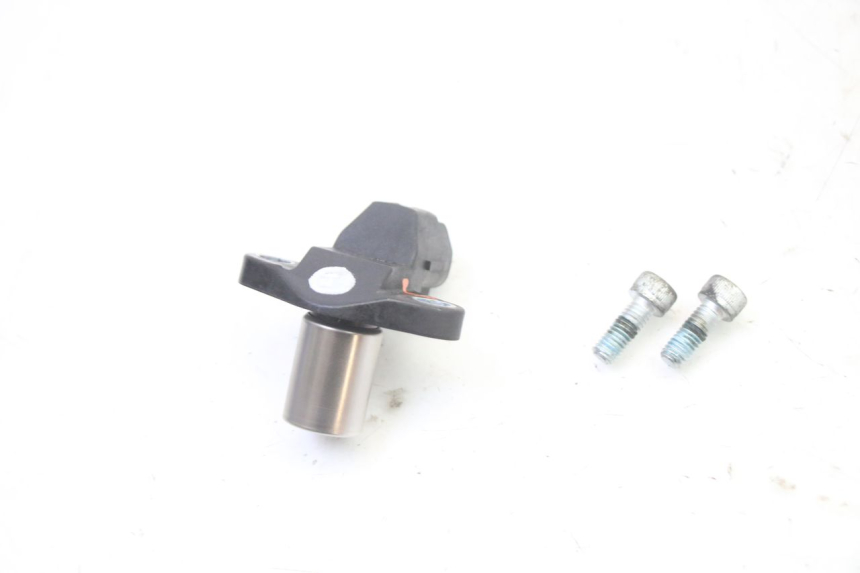 photo de CAPTEUR ARBRE A CAMES SUZUKI GSR 750 (2011 - 2017)