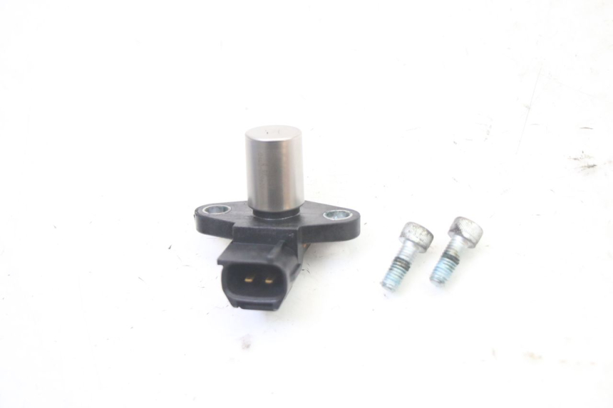 photo de CAPTEUR ARBRE A CAMES SUZUKI GSR 750 (2011 - 2017)
