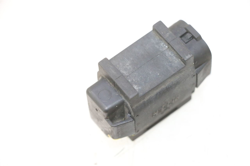 photo de CAPTEUR CHUTE SUZUKI BURGMAN 125 (2007 - 2014) - Autre angle de vue