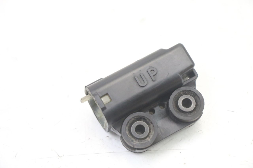 photo de CAPTEUR CHUTE YAMAHA FZ6 FAZER S2 600 (2007 - 2011)