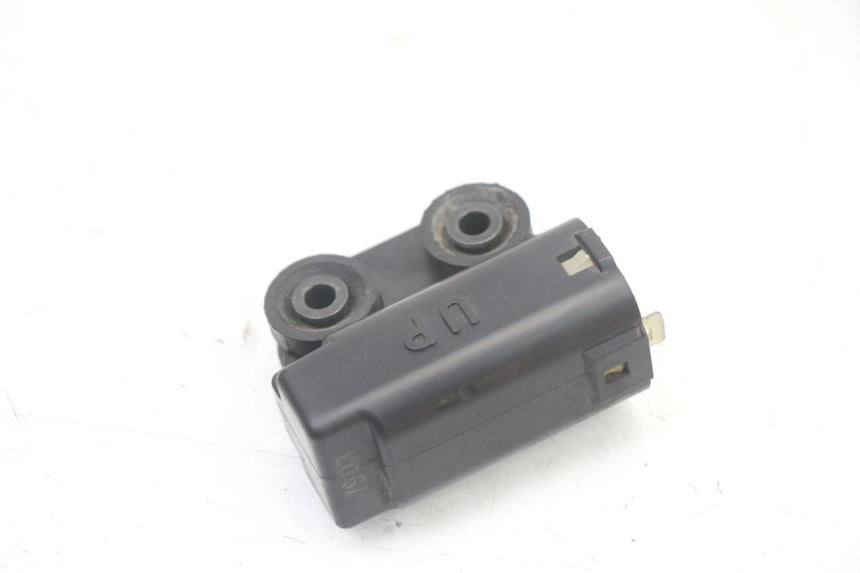 photo de CAPTEUR CHUTE YAMAHA FZ6 FAZER S2 600 (2007 - 2011)