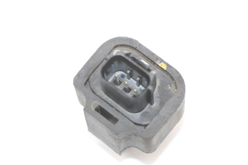 photo de CAPTEUR CHUTE KAWASAKI NINJA 400 (2018 - 2023) - Zoom état d’usage