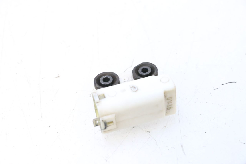 photo de CAPTEUR CHUTE YAMAHA X-MAX XMAX 125 (2010 - 2013) - Autre angle de vue