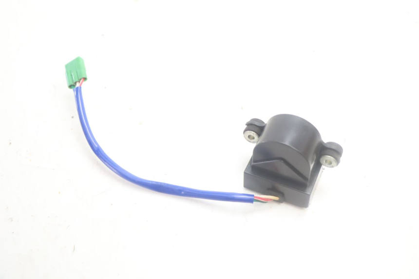 photo de CAPTEUR CHUTE HONDA XLV VARADERO 125 (2007 - 2012) - Autre angle de vue