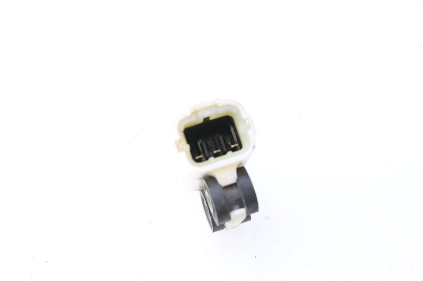photo de CAPTEUR CHUTE YAMAHA XP T-MAX ABS 500 (2005 - 2005) - Zoom état d’usage