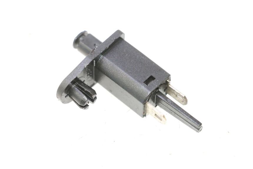 photo de CAPTEUR OUVERTURE COFFRE PIAGGIO MP3 500 (2011 - 2015) - Zoom état d’usage