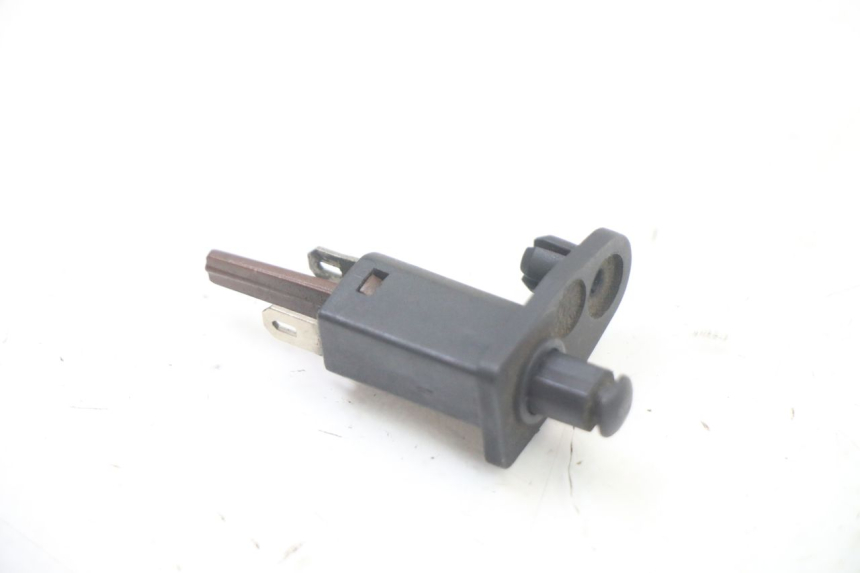 photo de CAPTEUR OUVERTURE COFFRE PIAGGIO X8 125 (2004 - 2007)
