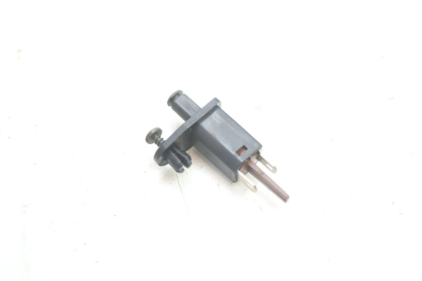 photo de CAPTEUR OUVERTURE COFFRE PIAGGIO X8 STREET 125 (2006 - 2007) - Vue principale