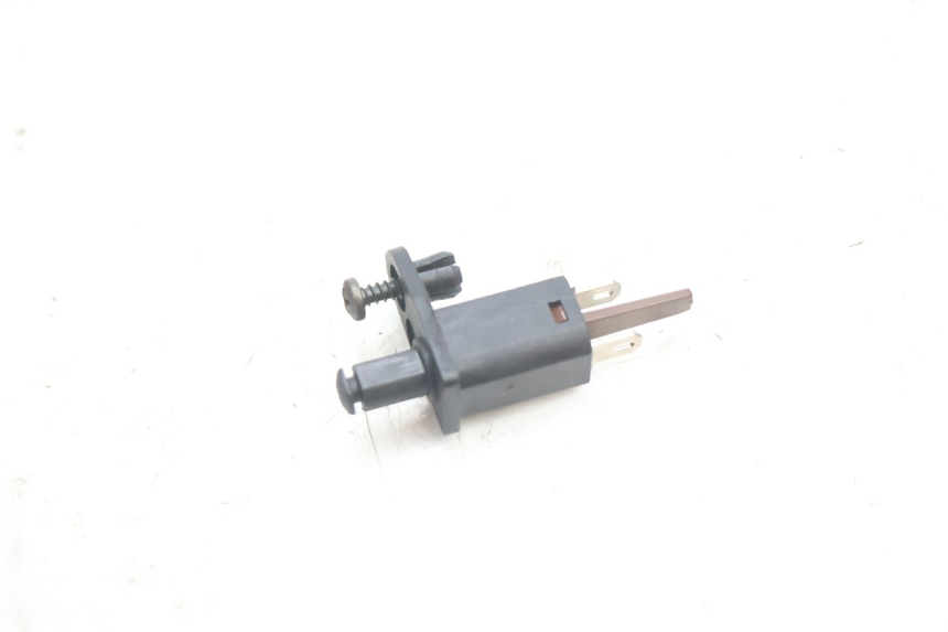 photo de CAPTEUR OUVERTURE COFFRE PIAGGIO X8 STREET 125 (2006 - 2007) - Zoom état d’usage